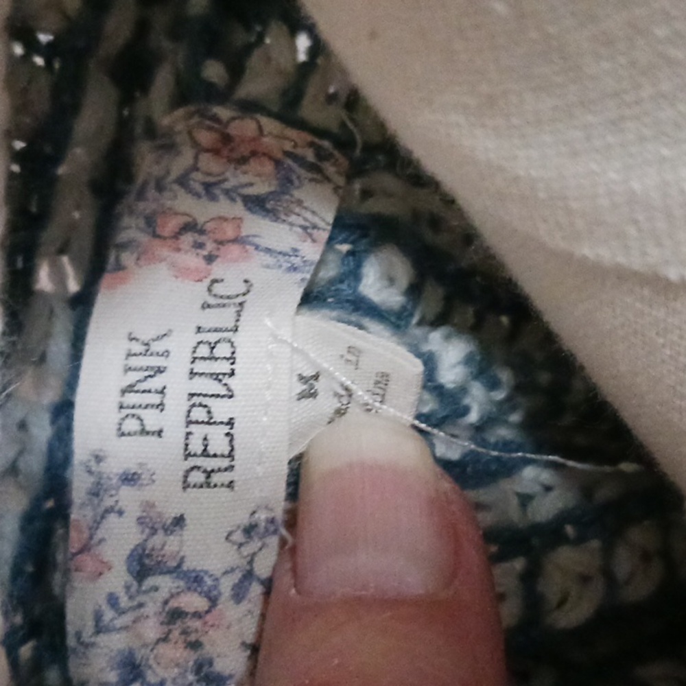 $10 SALE!! Pink Republic- Blue and White Cardigan - Picture 2 of 7